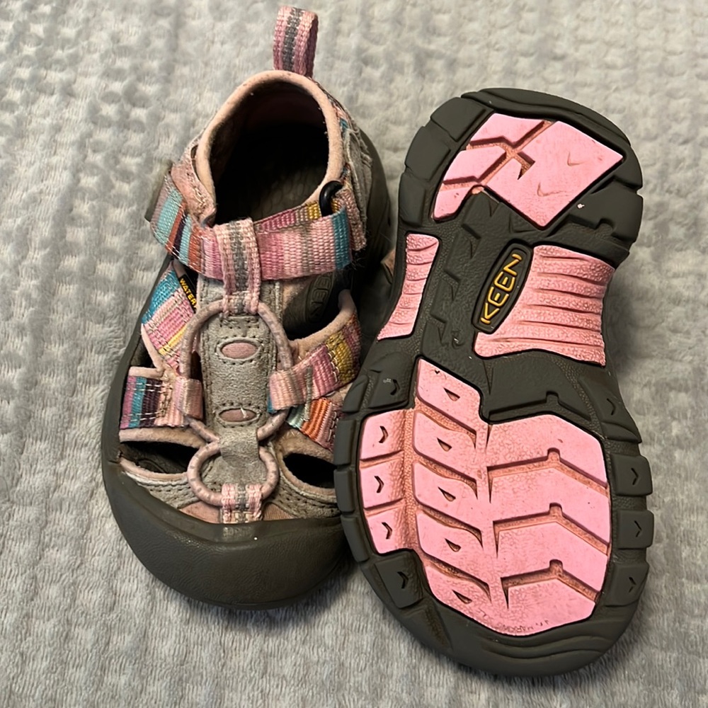 Little Girls Keen Sandals